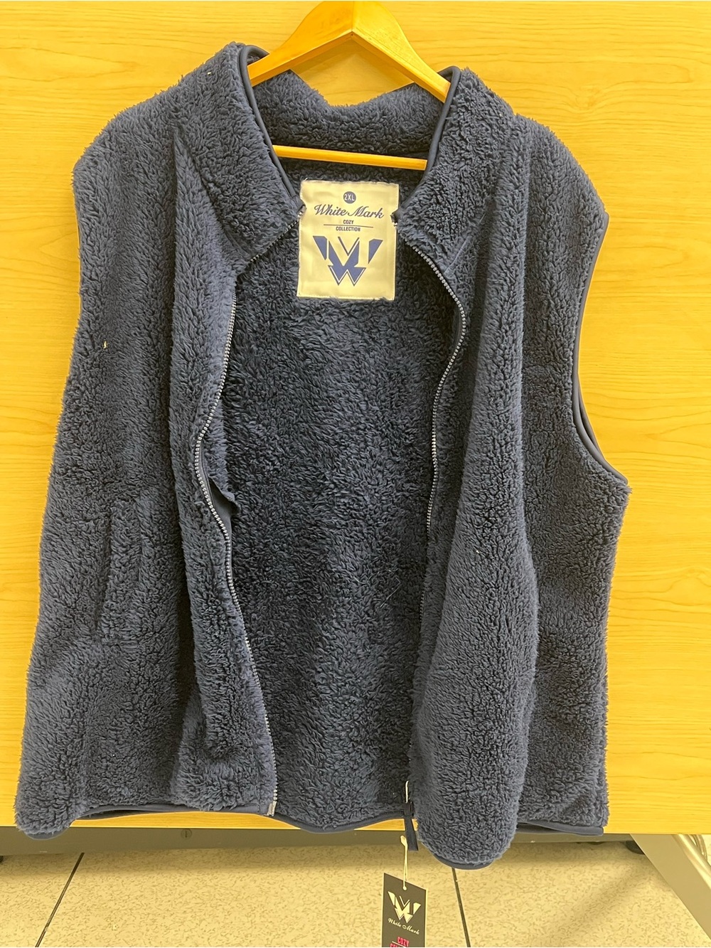 White Mark Women’s Navy Plush Sherpa Vest